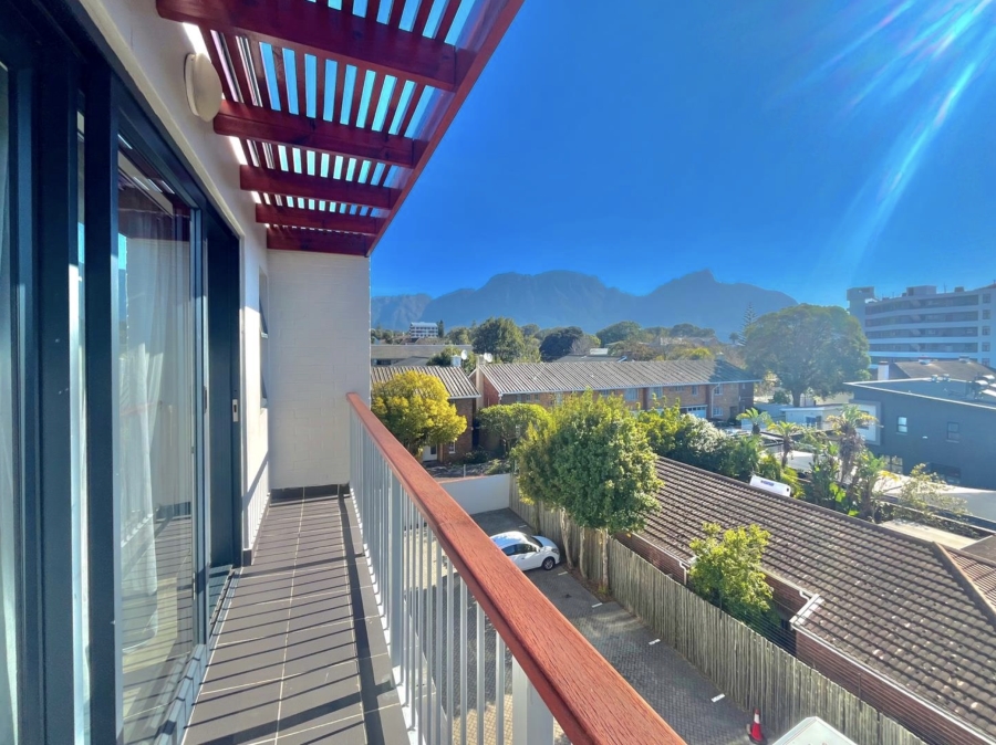 2 Bedroom Property for Sale in Kenilworth Western Cape